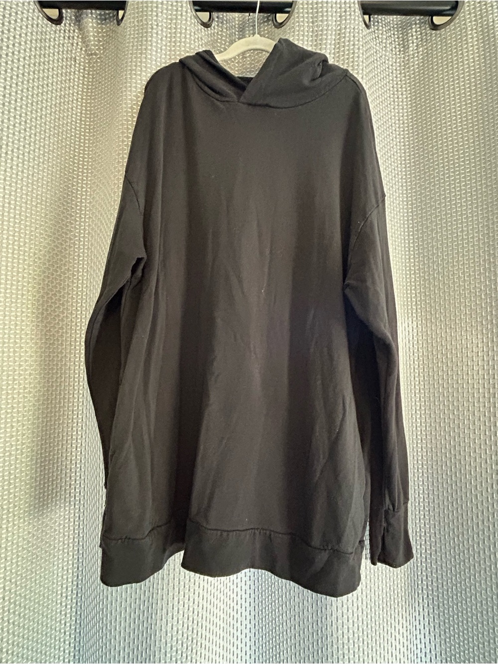 OFFLINE by Aerie Black Oversized Crossover Pullover Hoodie - Small (S/P)